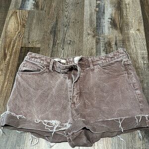 Light purple color shorts